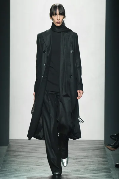 Look 1